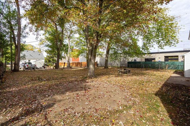 20569 Biltmore Street, Detroit, MI 48235