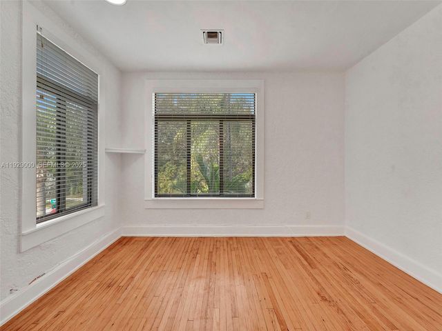 1656 Polk St 9, Hollywood, FL 33020