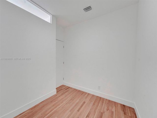 1656 Polk St 9, Hollywood, FL 33020