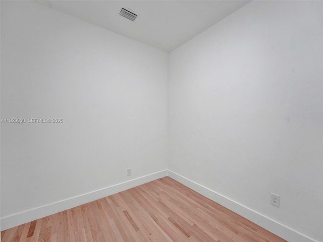 1656 Polk St 9, Hollywood, FL 33020