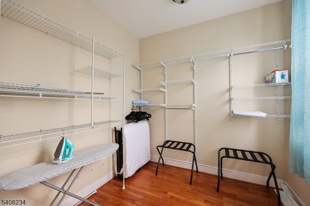 13 W 16Th St, Bayonne City, NJ 07002