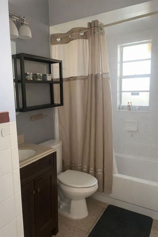 4912 E SERENA DRIVE, Tampa, FL 33617