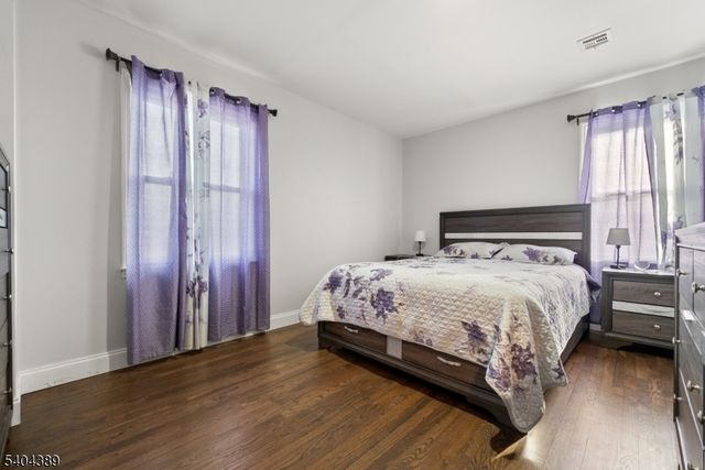 5 Jessie St, Carteret Boro, NJ 07008