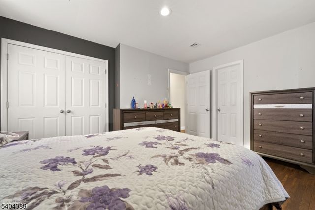 5 Jessie St, Carteret Boro, NJ 07008