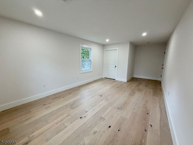 173 Lake Ave, Boonton Town, NJ 07005