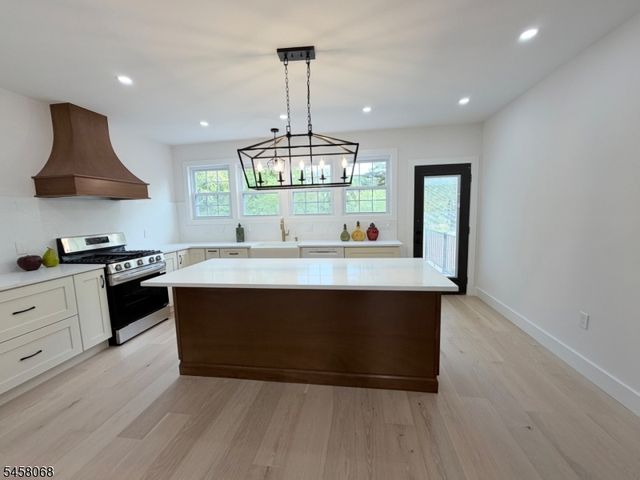 173 Lake Ave, Boonton Town, NJ 07005