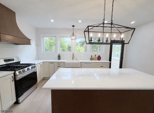 173 Lake Ave, Boonton Town, NJ 07005