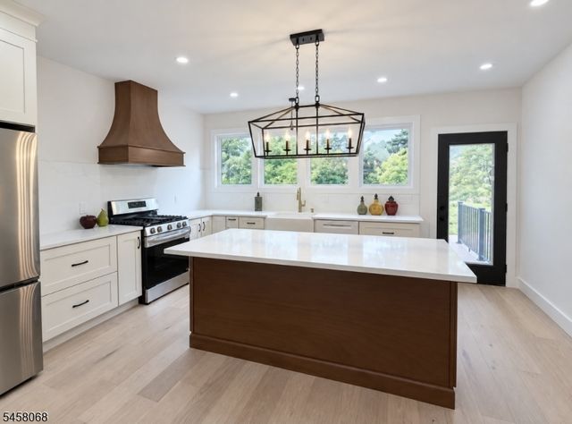 173 Lake Ave, Boonton Town, NJ 07005