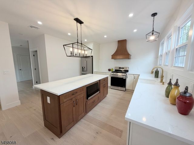 173 Lake Ave, Boonton Town, NJ 07005