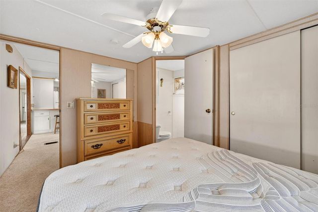 11914 HICKORY LANE, Tavares, FL 32778