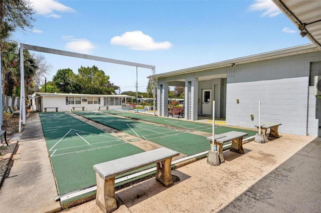 11914 HICKORY LANE, Tavares, FL 32778