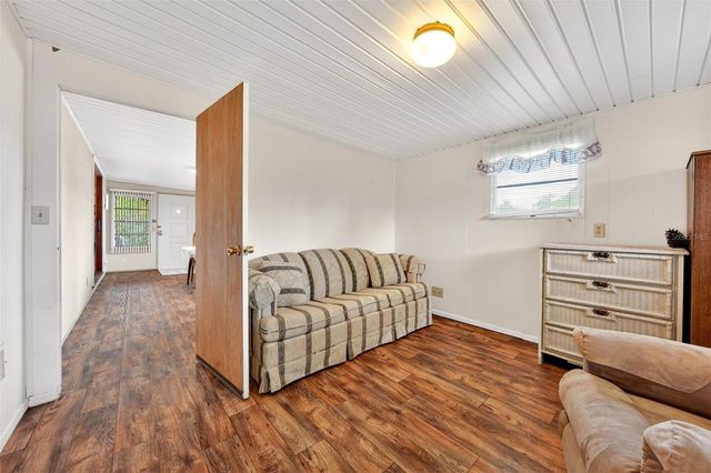 11914 HICKORY LANE, Tavares, FL 32778