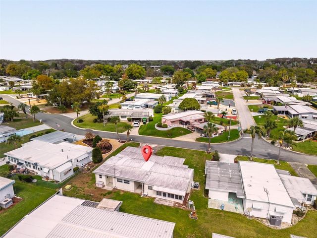 11914 HICKORY LANE, Tavares, FL 32778