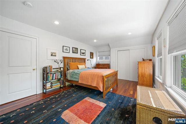 76 High Street, Nutley, NJ 07110