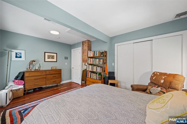 76 High Street, Nutley, NJ 07110