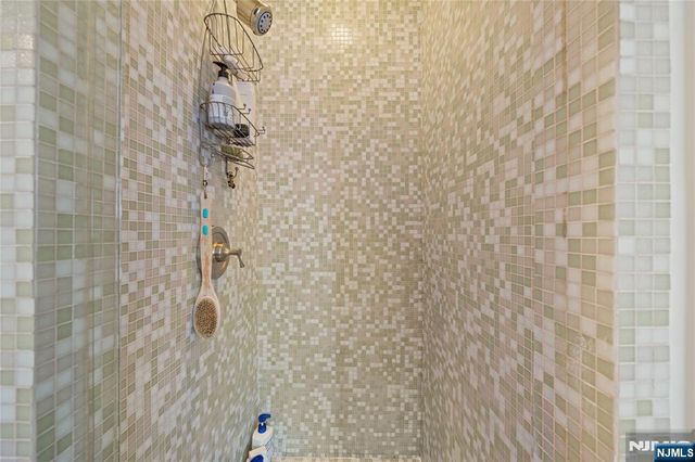 76 High Street, Nutley, NJ 07110