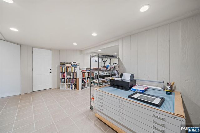 76 High Street, Nutley, NJ 07110