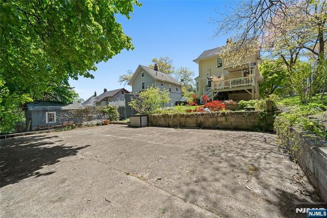 76 High Street, Nutley, NJ 07110