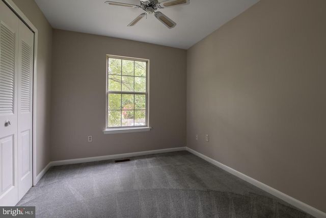 5592 SHANNON CT, Woodbridge, VA 22193