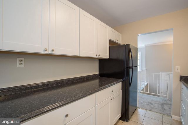 5592 SHANNON CT, Woodbridge, VA 22193