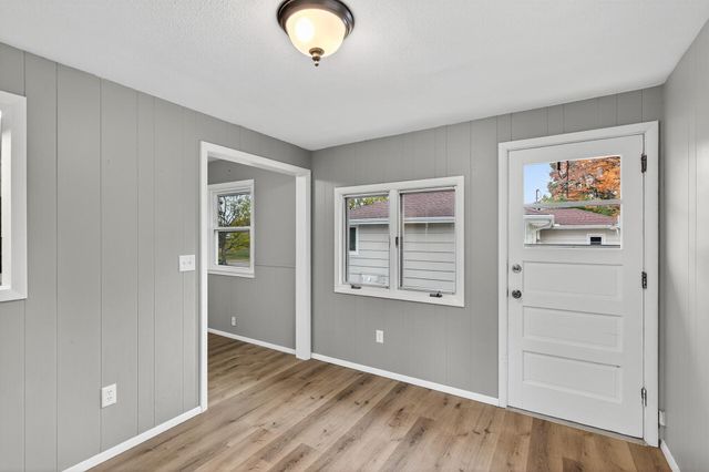 7614 Chicago Avenue S, Richfield, MN 55423