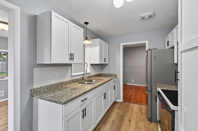 7614 Chicago Avenue S, Richfield, MN 55423