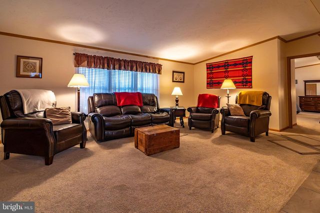 28 QUARTZ LN, Annville, PA 17003