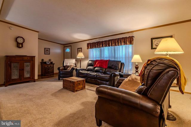 28 QUARTZ LN, Annville, PA 17003