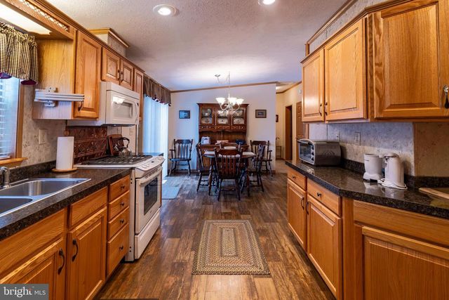 28 QUARTZ LN, Annville, PA 17003