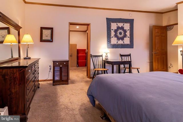 28 QUARTZ LN, Annville, PA 17003