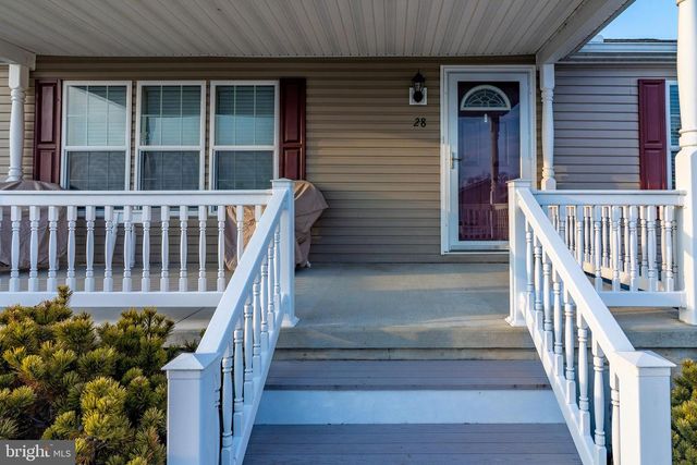 28 QUARTZ LN, Annville, PA 17003