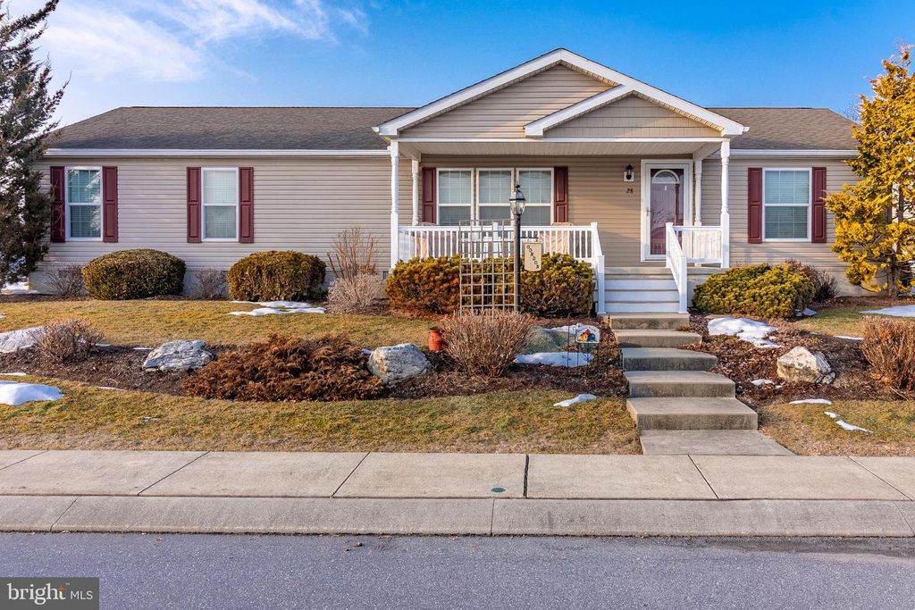 28 QUARTZ LN, Annville, PA 17003