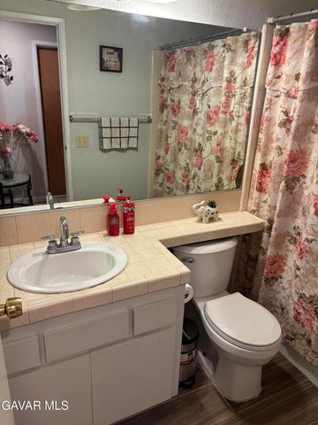3107 E Avenue R-5, Palmdale, CA 93550
