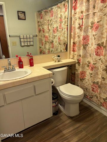 3107 E Avenue R-5, Palmdale, CA 93550