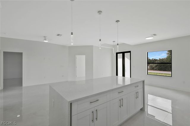 3800 24th ST SW, Lehigh Acres, FL 33976