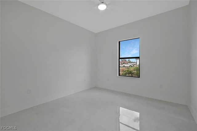 3800 24th ST SW, Lehigh Acres, FL 33976