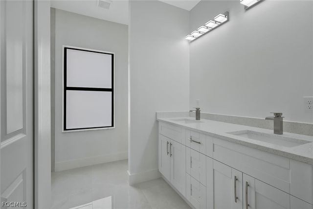 3800 24th ST SW, Lehigh Acres, FL 33976