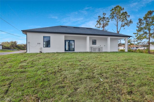 3800 24th ST SW, Lehigh Acres, FL 33976