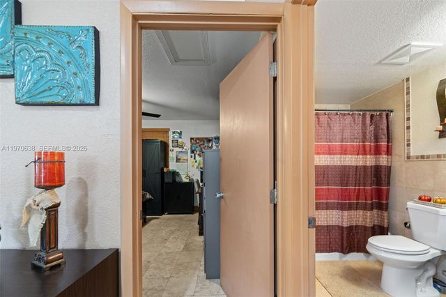 3140 NW 59th St, Miami, FL 33142