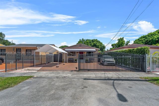 3140 NW 59th St, Miami, FL 33142