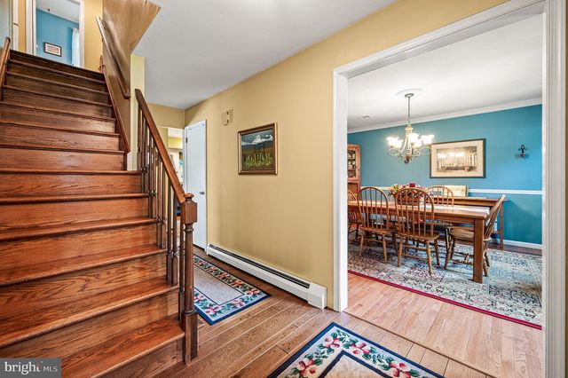 8 GRANGER LN, Coatesville, PA 19320