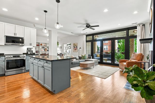 803 N Campbell Avenue 1A, Chicago, IL 60622