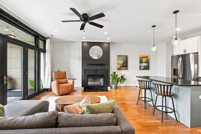 803 N Campbell Avenue 1A, Chicago, IL 60622