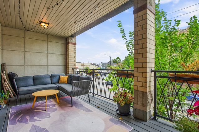803 N Campbell Avenue 1A, Chicago, IL 60622
