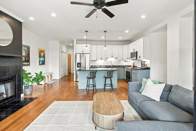803 N Campbell Avenue 1A, Chicago, IL 60622