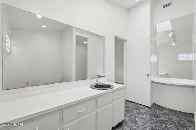 4607 Saxon Drive, New Smyrna Beach, FL 32169