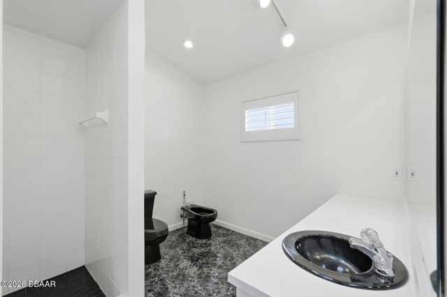 4607 Saxon Drive, New Smyrna Beach, FL 32169