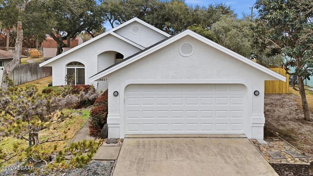 4607 Saxon Drive, New Smyrna Beach, FL 32169