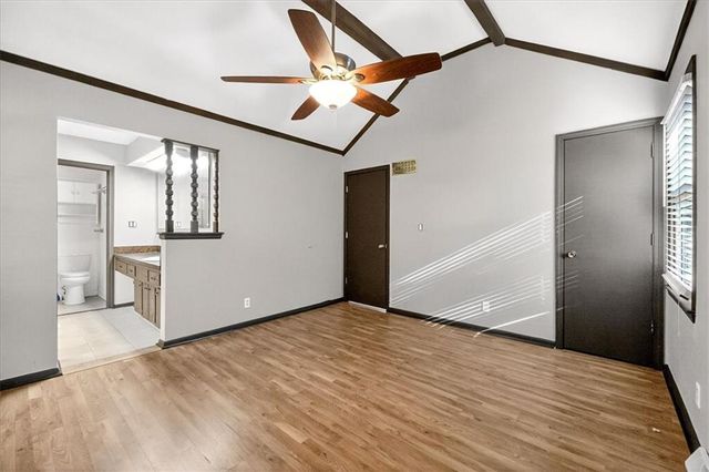 317 Valley Road, Olathe, KS 66061