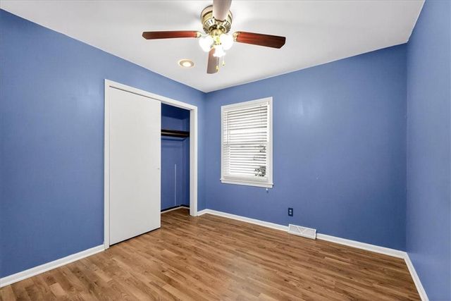 317 Valley Road, Olathe, KS 66061